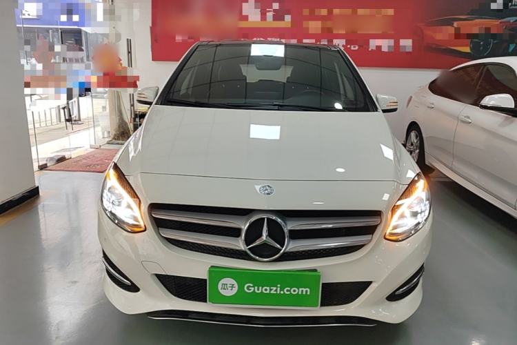 Used Mercedes-Benz B-Class 2015 B 200 Fashion Model Front
