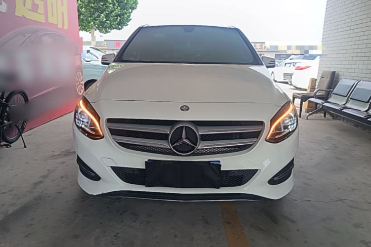 Used Mercedes-Benz B-Class 2015 B 200 Fashion Model Front