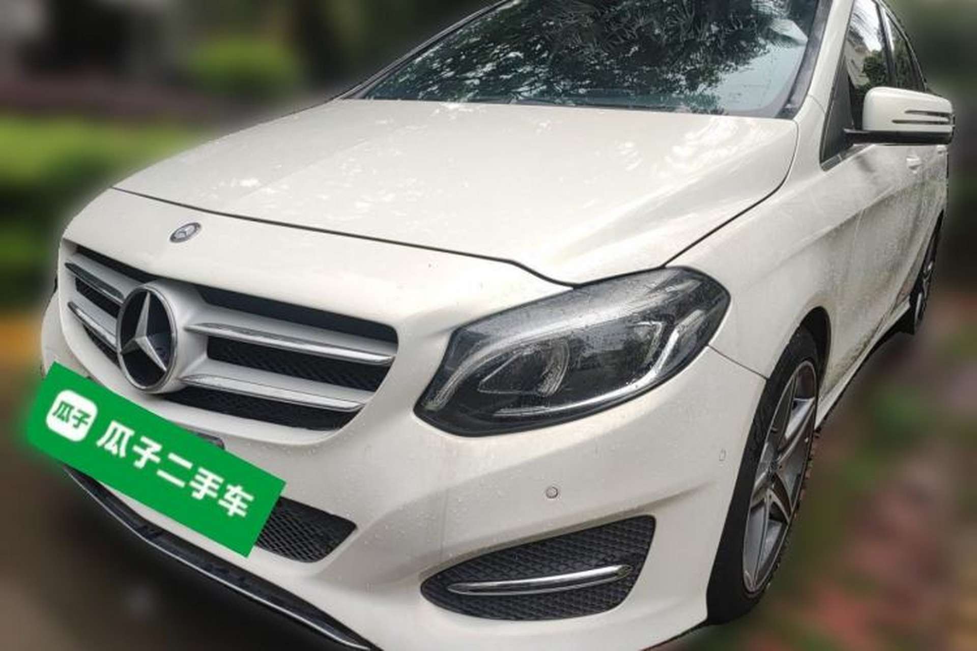 Used Mercedes-Benz B-Class 2015 B 200 Fashion Model Front Left 45 Deg