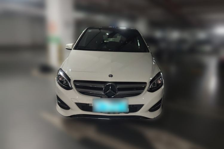 Used Mercedes-Benz B-Class 2015 B 200 Fashion Model Front