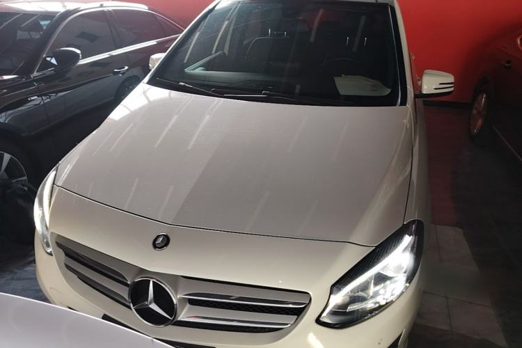 Used Mercedes-Benz B-Class 2015 B 200 Fashion Model Front