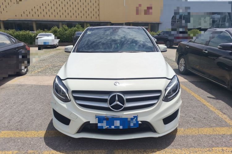 Used Mercedes-Benz B-Class 2015 B 260 Sport Edition Front