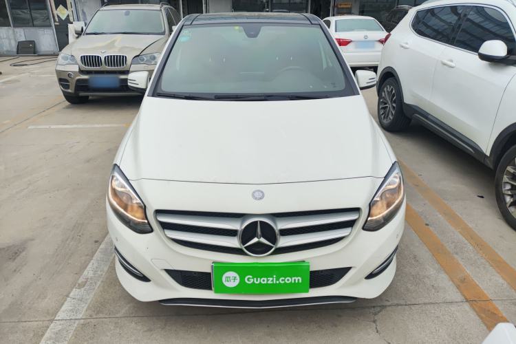 Used Mercedes-Benz B-Class 2015 B 200 Sport Edition Front
