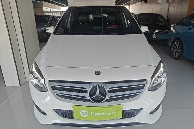 Used Mercedes-Benz B-Class 2015 B 200 Fashion Model Front