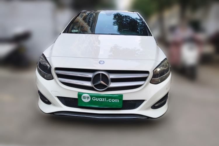 Used Mercedes-Benz B-Class 2015 B 200 Sport Edition Front