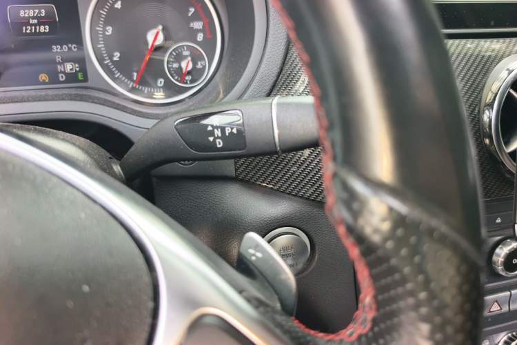 Used Mercedes-Benz B-Class 2015 B 260 Sport Edition Gear Lever
