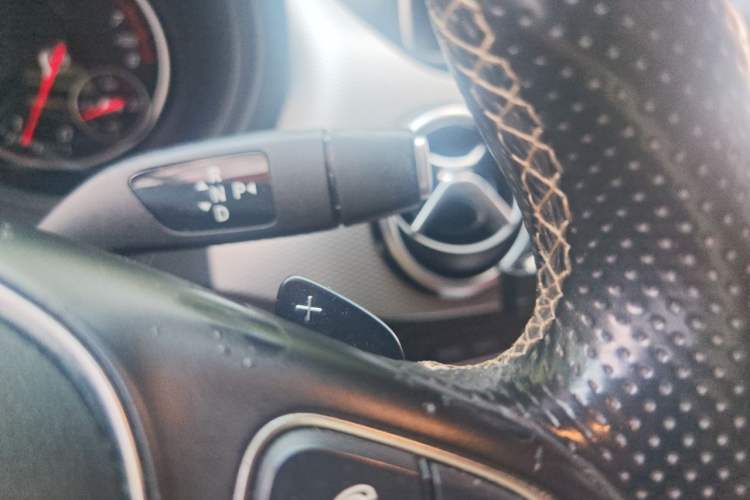 Used Mercedes-Benz B-Class 2015 B 200 Sport Edition Gear Lever