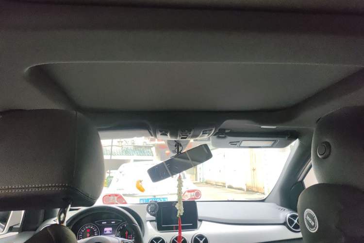 Used Mercedes-Benz B-Class 2015 B 200 Fashion Model Headliner