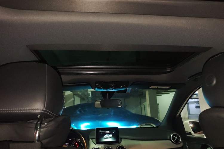Used Mercedes-Benz B-Class 2015 B 200 Fashion Model Headliner
