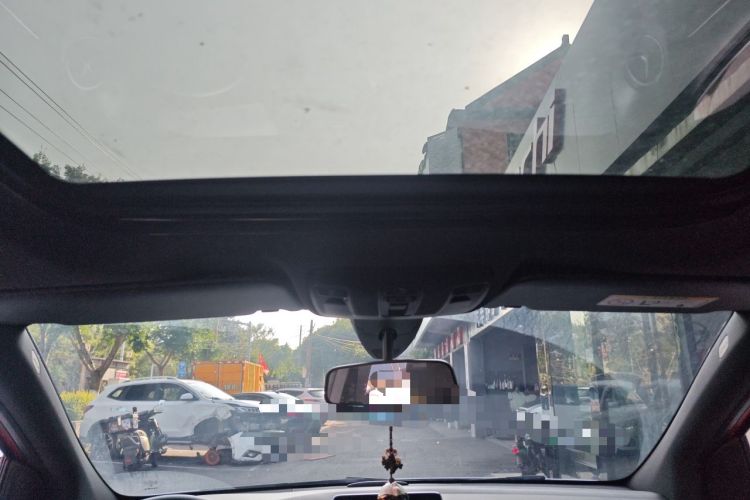 Used Mercedes-Benz B-Class 2015 B 200 Sport Edition Headliner