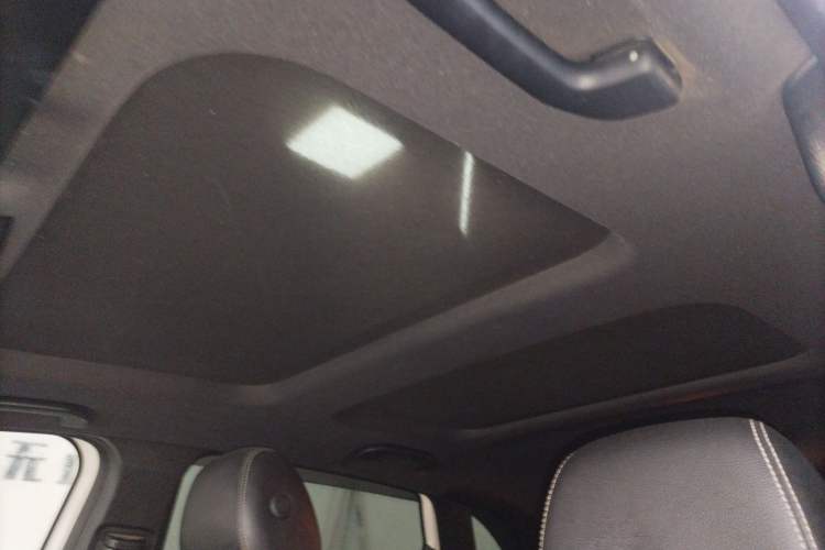 Used Mercedes-Benz B-Class 2015 B 200 Sport Edition Headliner