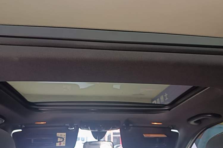 Used Mercedes-Benz B-Class 2015 B 200 Fashion Model Headliner