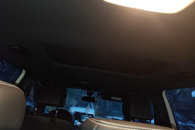Used Mercedes-Benz B-Class 2015 B 200 Sport Edition Headliner