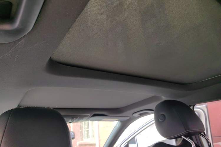 Used Mercedes-Benz B-Class 2015 B 200 Sport Edition Headliner