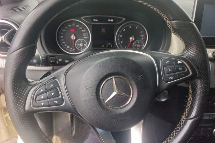 Used Mercedes-Benz B-Class 2015 B 200 Sport Edition Instrument Cluster