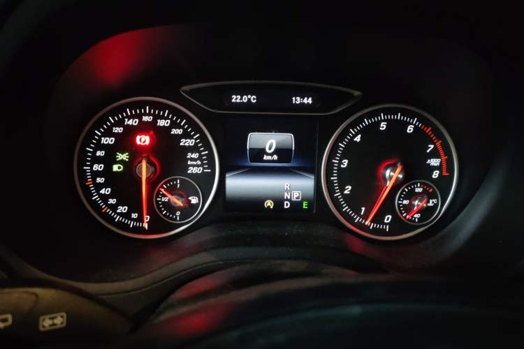 Used Mercedes-Benz B-Class 2015 B 200 Fashion Model Instrument Cluster