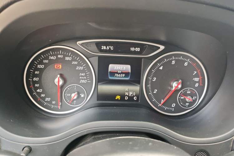 Used Mercedes-Benz B-Class 2015 B 200 Sport Edition Instrument Cluster