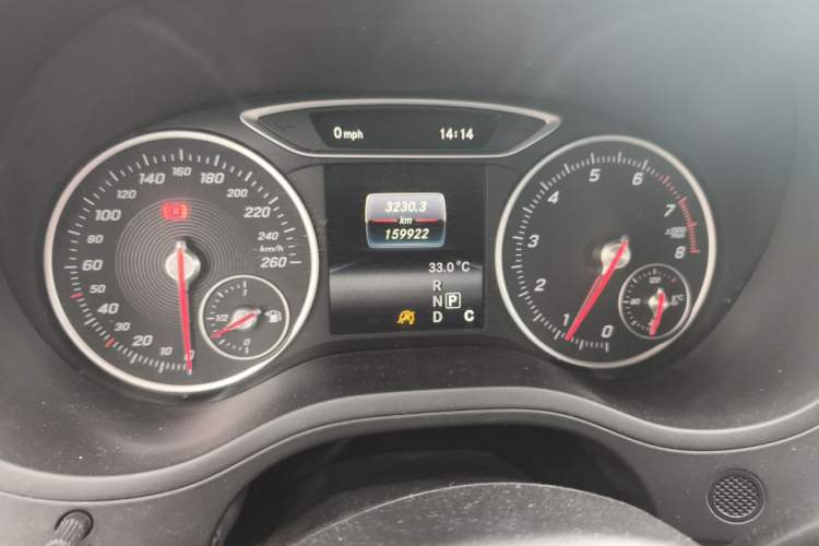 Used Mercedes-Benz B-Class 2015 B 200 Sport Edition Instrument Cluster