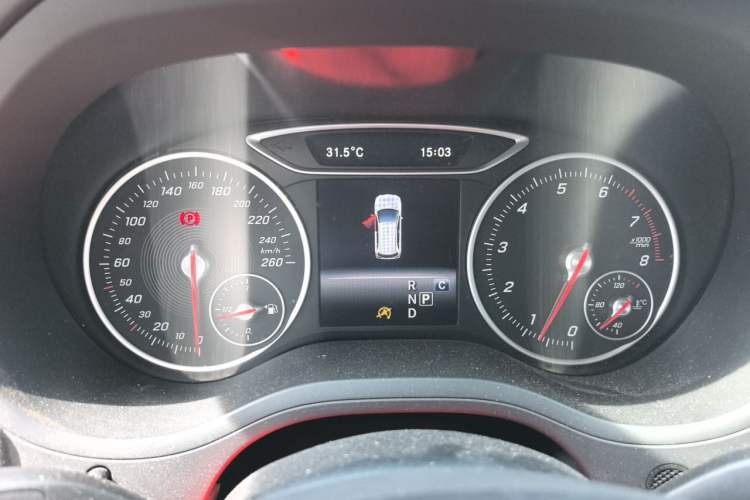 Used Mercedes-Benz B-Class 2015 B 200 Sport Edition Instrument Cluster