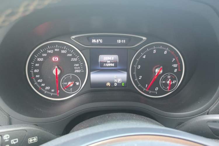 Used Mercedes-Benz B-Class 2015 B 200 Sport Edition Instrument Cluster