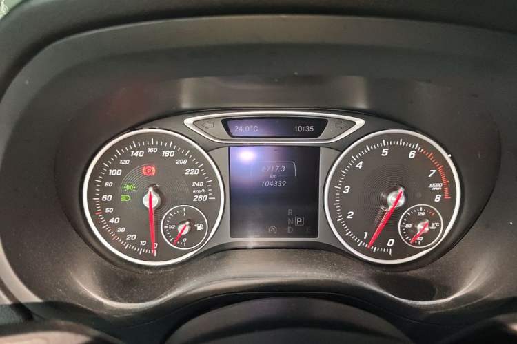 Used Mercedes-Benz B-Class 2015 B 200 Sport Edition Instrument Cluster