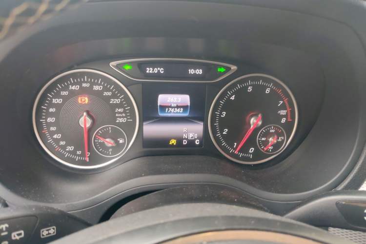Used Mercedes-Benz B-Class 2015 B 200 Sport Edition Instrument Cluster