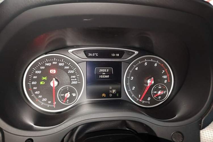 Used Mercedes-Benz B-Class 2015 B 200 Fashion Model Instrument Cluster
