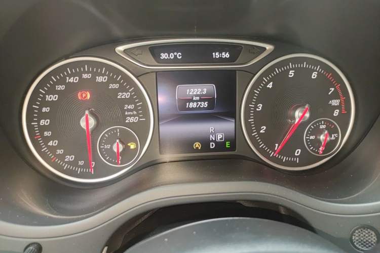 Used Mercedes-Benz B-Class 2015 B 200 Fashion Model Instrument Cluster
