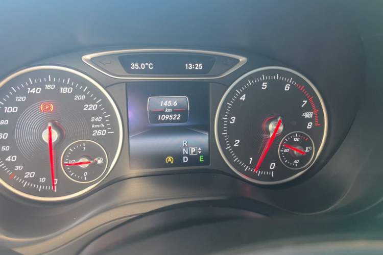 Used Mercedes-Benz B-Class 2015 B 200 Fashion Model Instrument Cluster