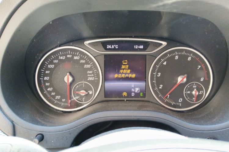 Used Mercedes-Benz B-Class 2015 B 200 Sport Edition Instrument Cluster