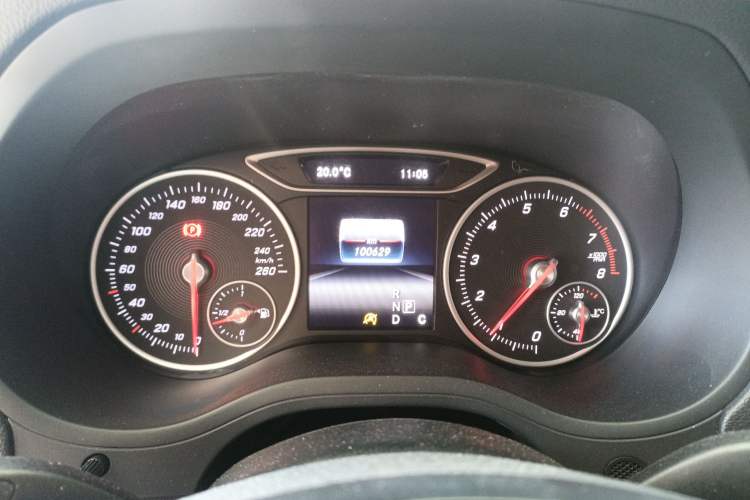 Used Mercedes-Benz B-Class 2015 B 200 Sport Edition Instrument Cluster