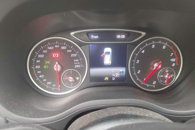 Used Mercedes-Benz B-Class 2015 B 200 Sport Edition Instrument Cluster