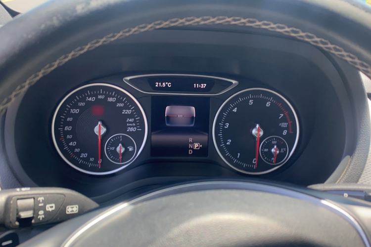 Used Mercedes-Benz B-Class 2015 B 200 Fashion Model Instrument Cluster