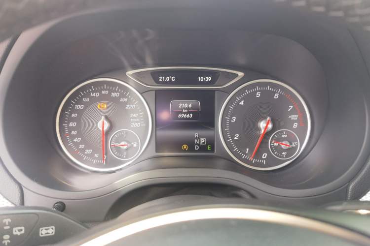 Used Mercedes-Benz B-Class 2015 B 200 Fashion Model Instrument Cluster