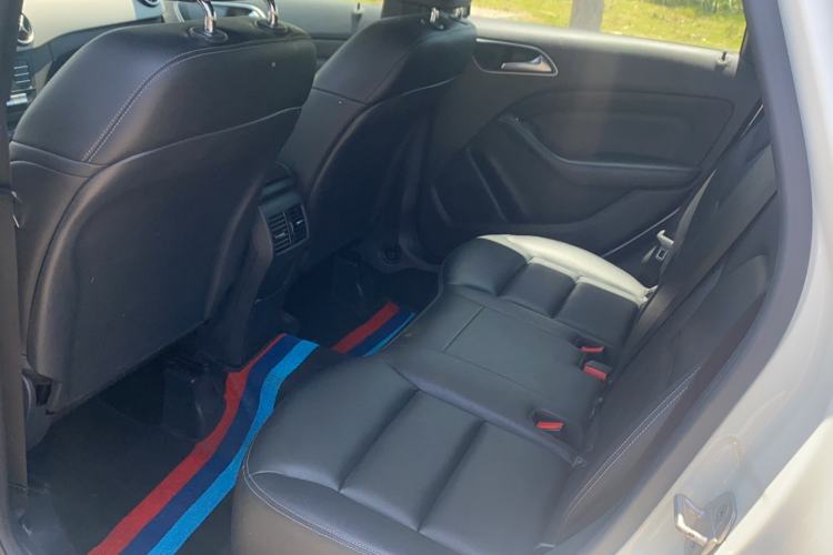 Used Mercedes-Benz B-Class 2015 B 200 Fashion Model Interior 1