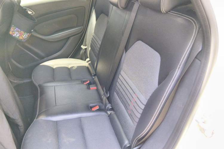 Used Mercedes-Benz B-Class 2015 B 200 Sport Edition Interior 4