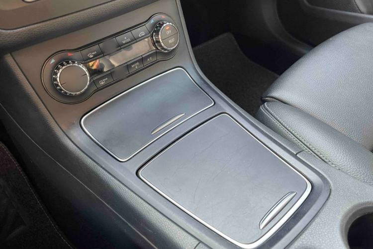 Used Mercedes-Benz B-Class 2015 B 200 Fashion Model Interior 7