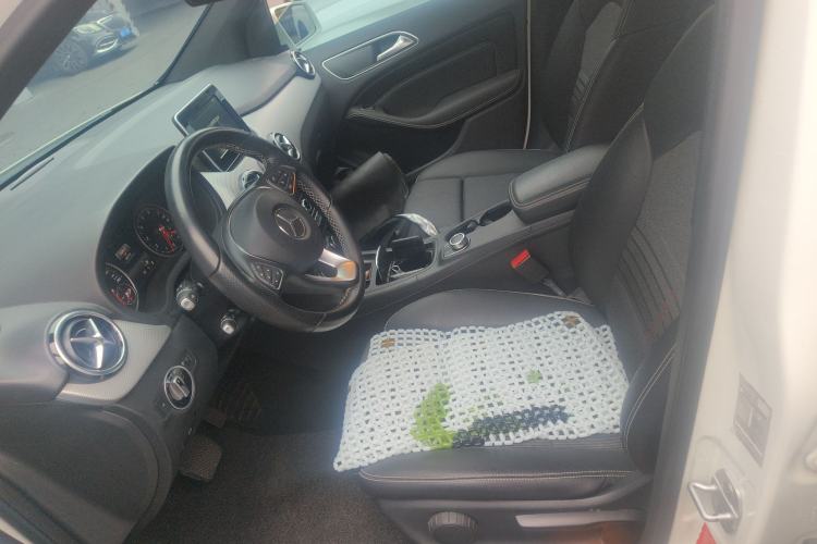Used Mercedes-Benz B-Class 2015 B 200 Sport Edition Left Front Seat