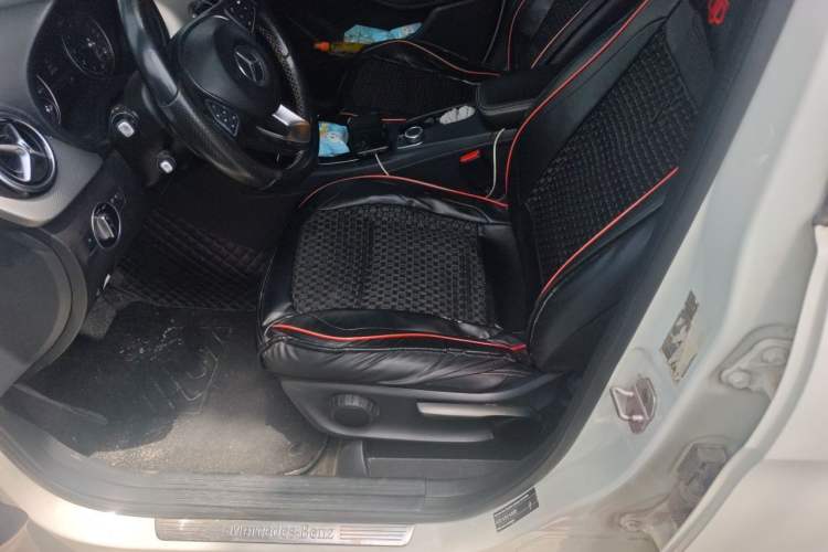 Used Mercedes-Benz B-Class 2015 B 200 Sport Edition Left Front Seat