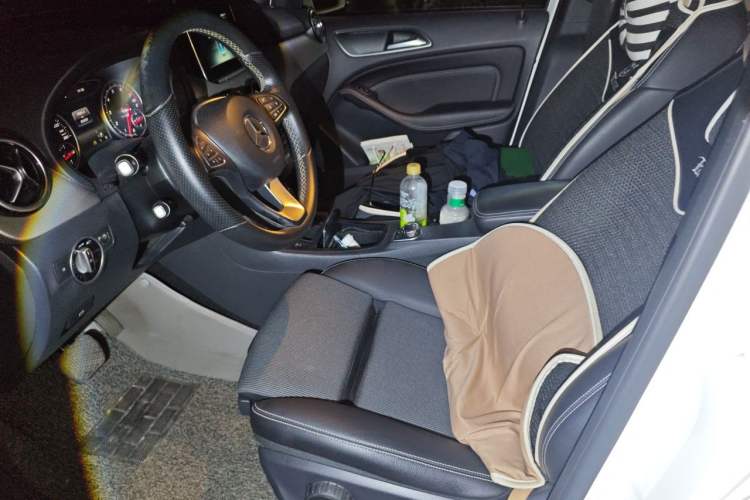 Used Mercedes-Benz B-Class 2015 B 200 Sport Edition Left Front Seat