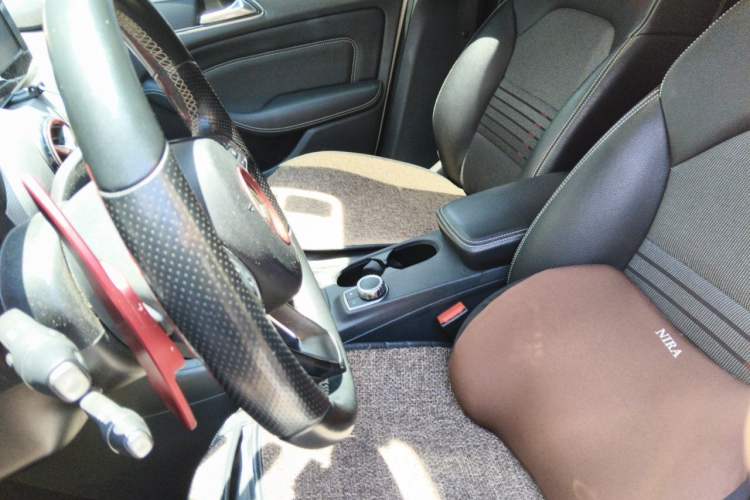 Used Mercedes-Benz B-Class 2015 B 200 Sport Edition Left Front Seat