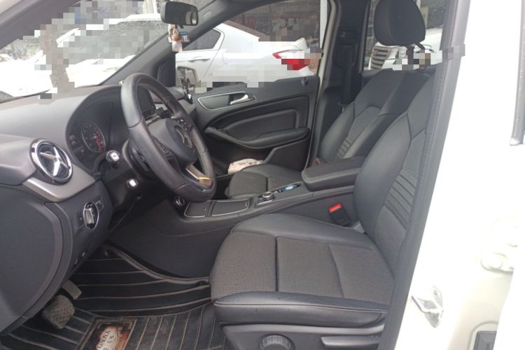 Used Mercedes-Benz B-Class 2015 B 200 Sport Edition Left Front Seat