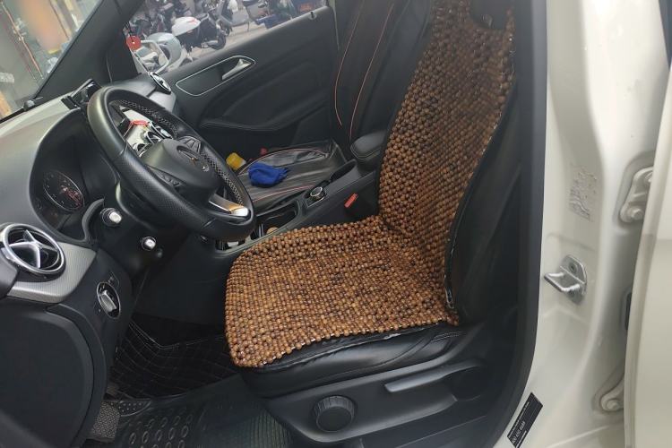 Used Mercedes-Benz B-Class 2015 B 200 Sport Edition Left Front Seat