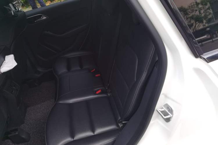 Used Mercedes-Benz B-Class 2015 B 200 Luxury Model Left Rear Seat