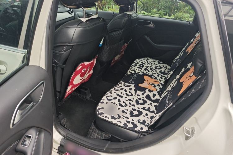 Used Mercedes-Benz B-Class 2015 B 200 Sport Edition Left Rear Seat