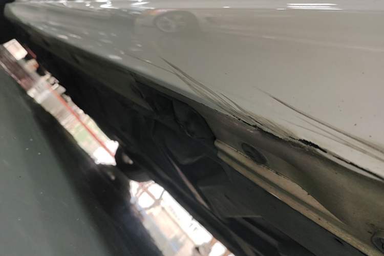 Used Mercedes-Benz B-Class 2015 B 200 Fashion Model Left Side Sill