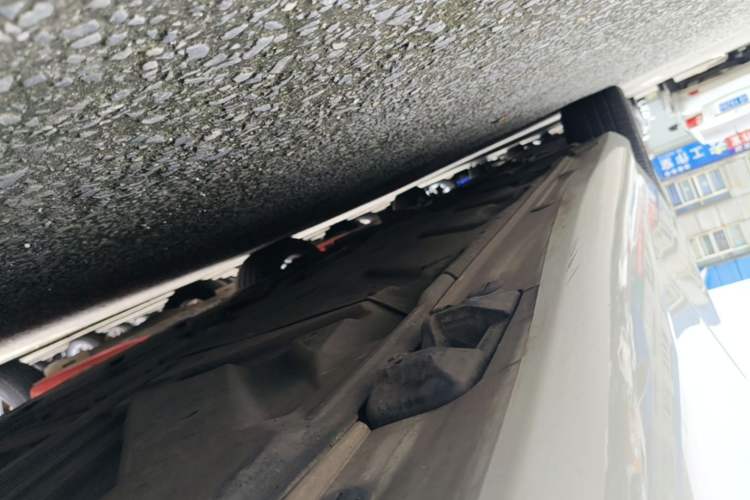 Used Mercedes-Benz B-Class 2015 B 200 Sport Edition Left Side Sill