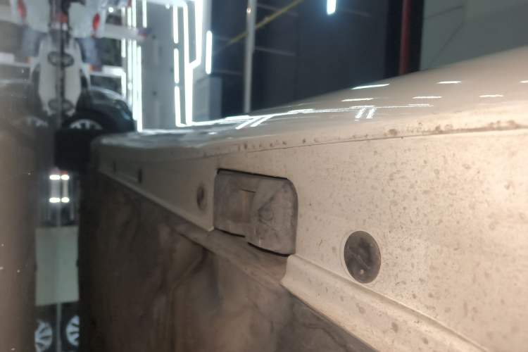 Used Mercedes-Benz B-Class 2015 B 200 Sport Edition Left Side Sill