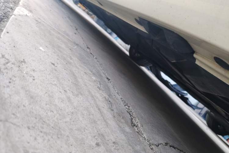 Used Mercedes-Benz B-Class 2015 B 200 Sport Edition Left Side Sill
