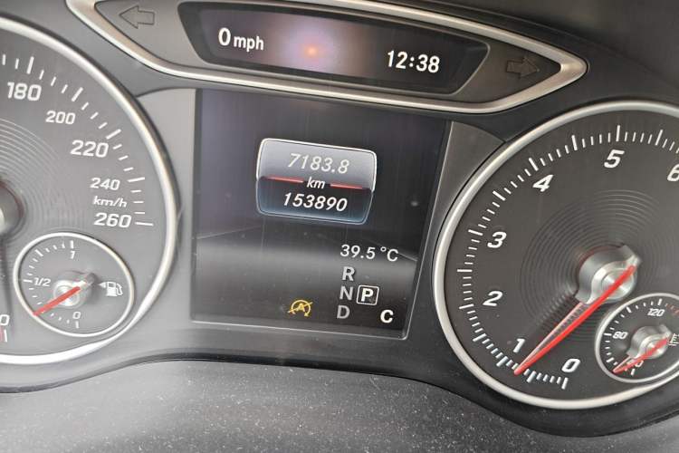 Used Mercedes-Benz B-Class 2015 B 200 Sport Edition Odometer Close Up